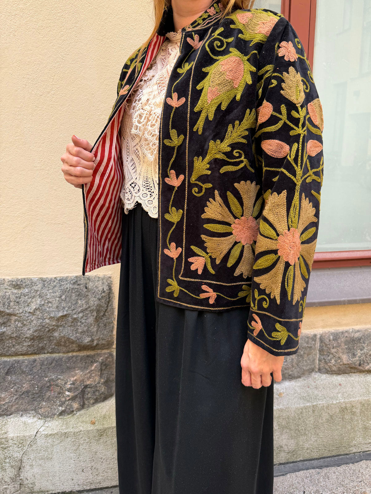 Paloma Velvet Jacket - Black