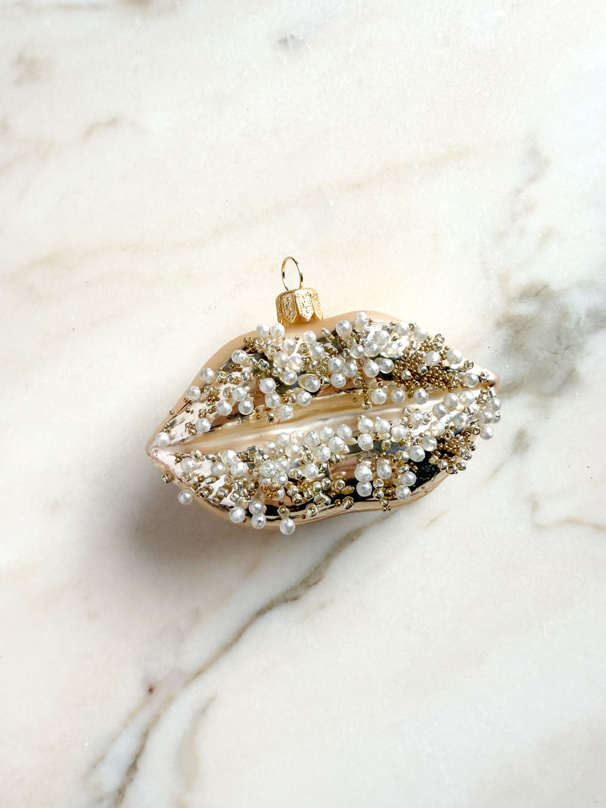 Gold Lips Ornament