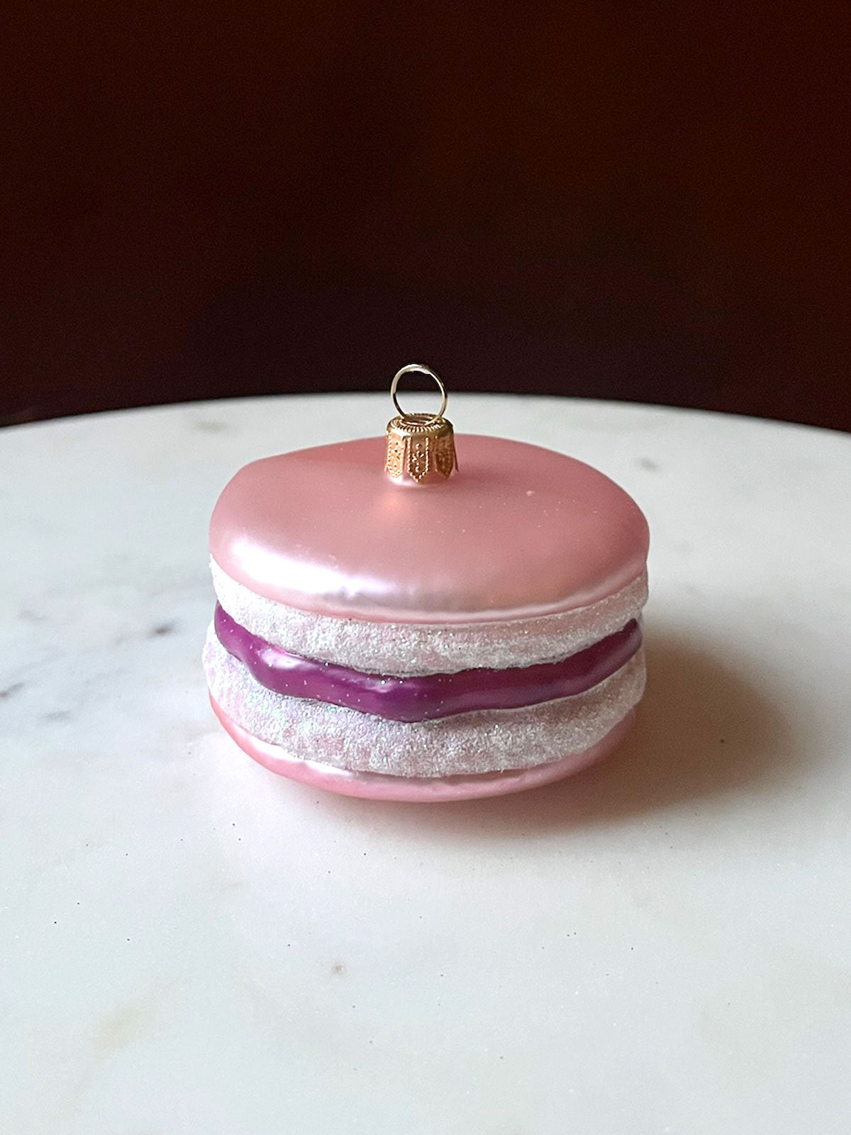 French macaron, Large