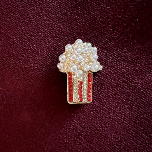 Popcorn brooch