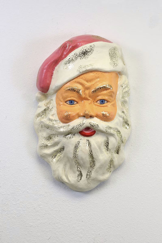 Santa's head wall decoration