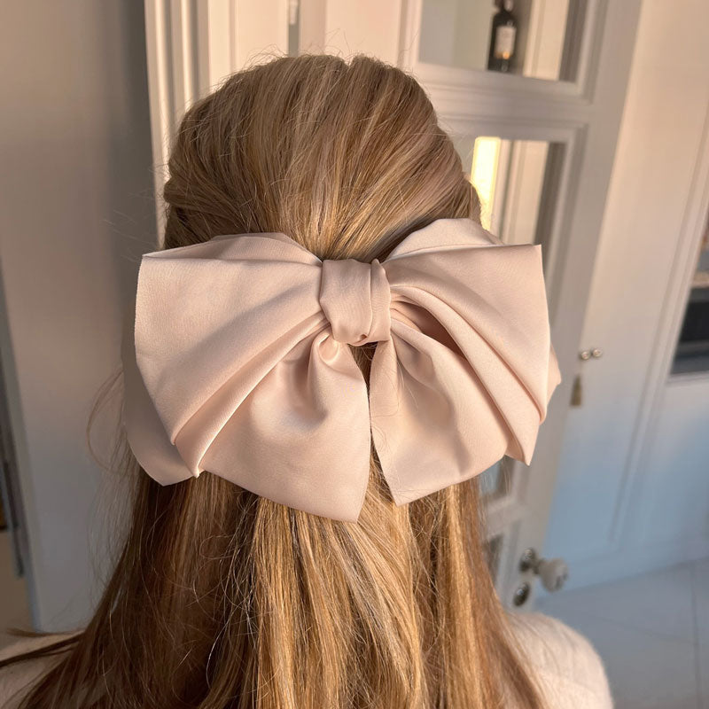 Grace sateen bow clip ivory