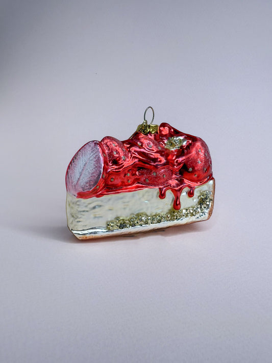 Strawberry cake piece