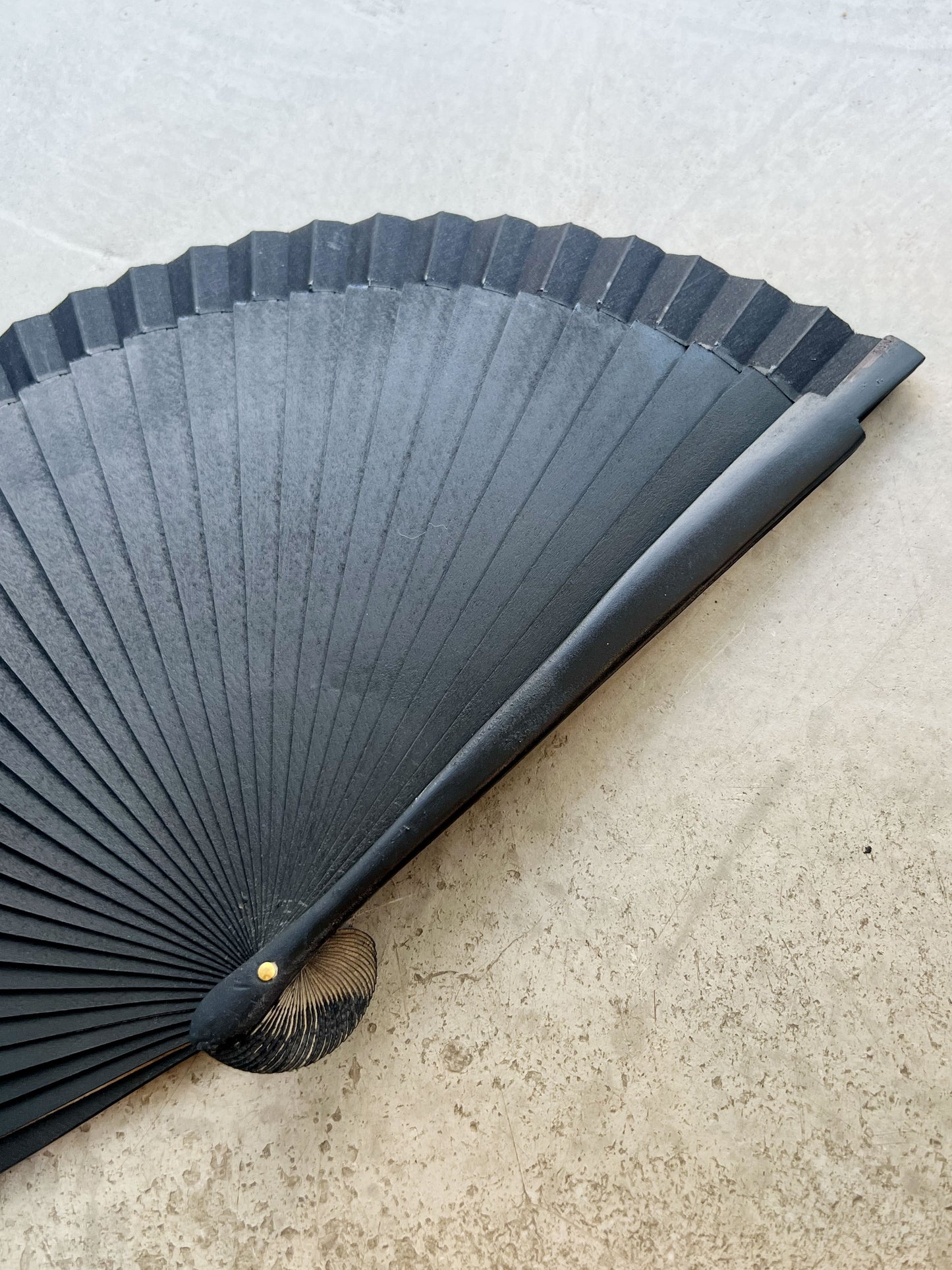 Wooden summer fan Black