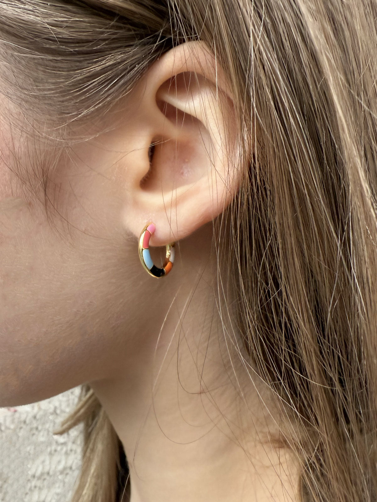 Tivoli ear hoop