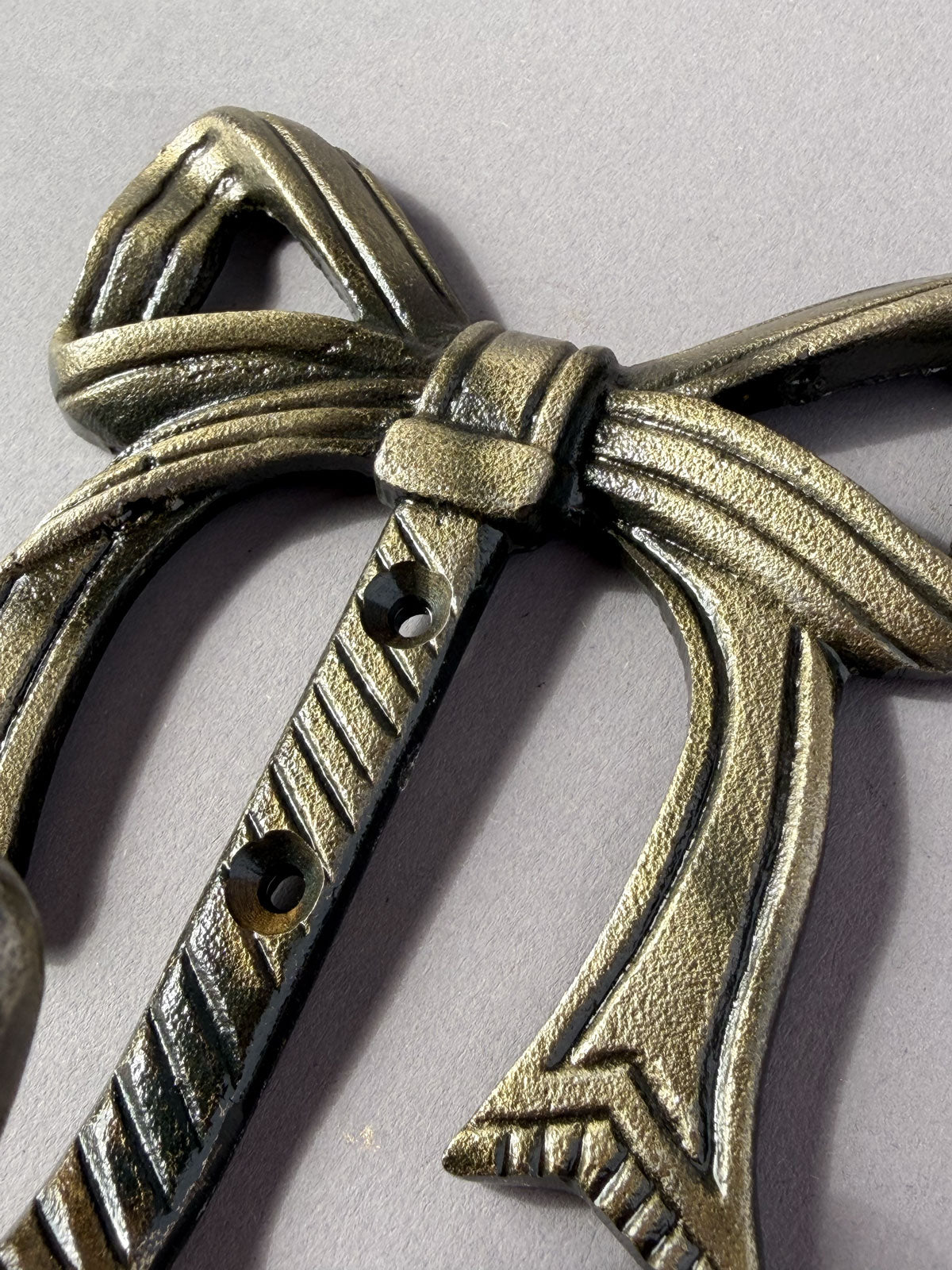 Wall hook Bow antique
