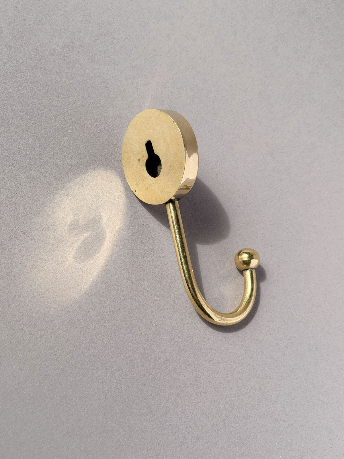 Brass hook pearly