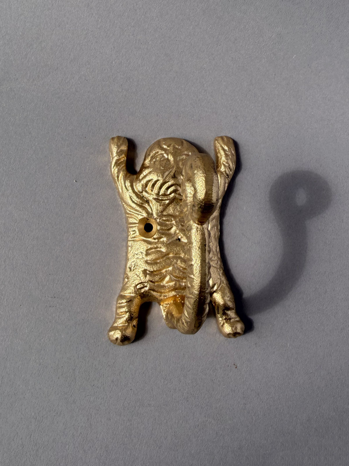Cast iron hook Tiger