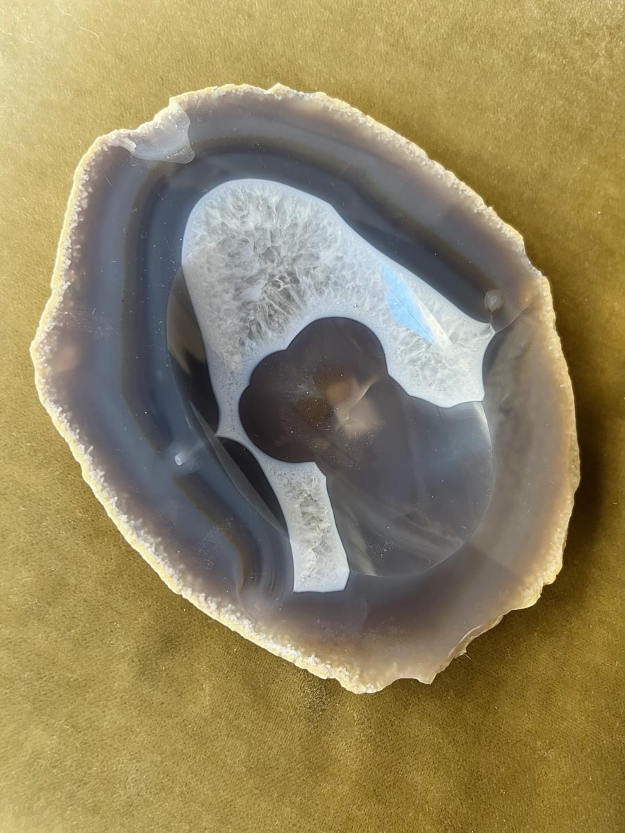 Agate bowl