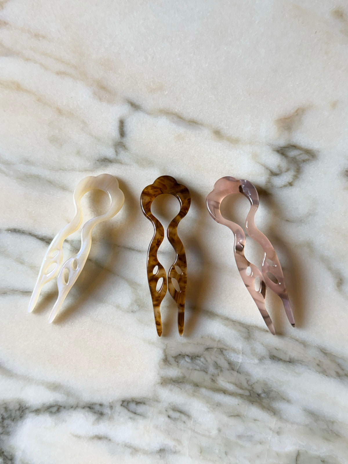 Amelie french hair pin Pearly