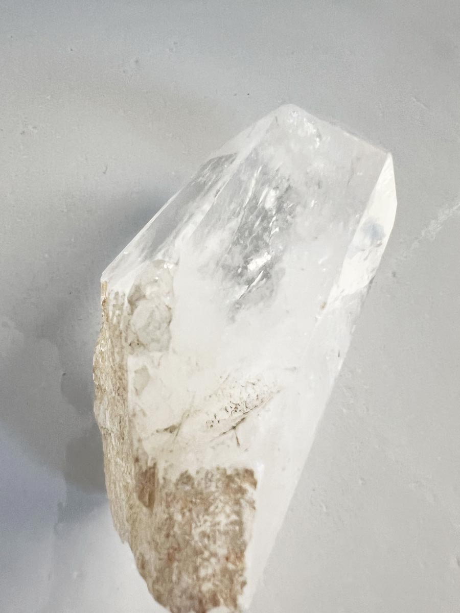 Clear crystal point