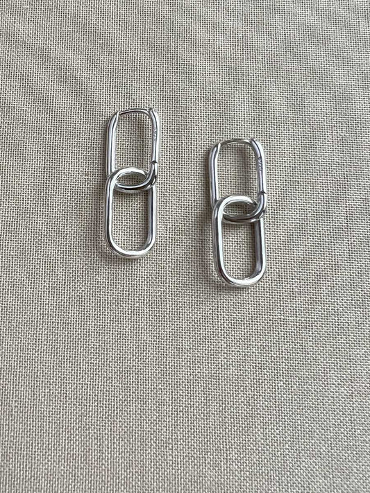 Chain loop earring