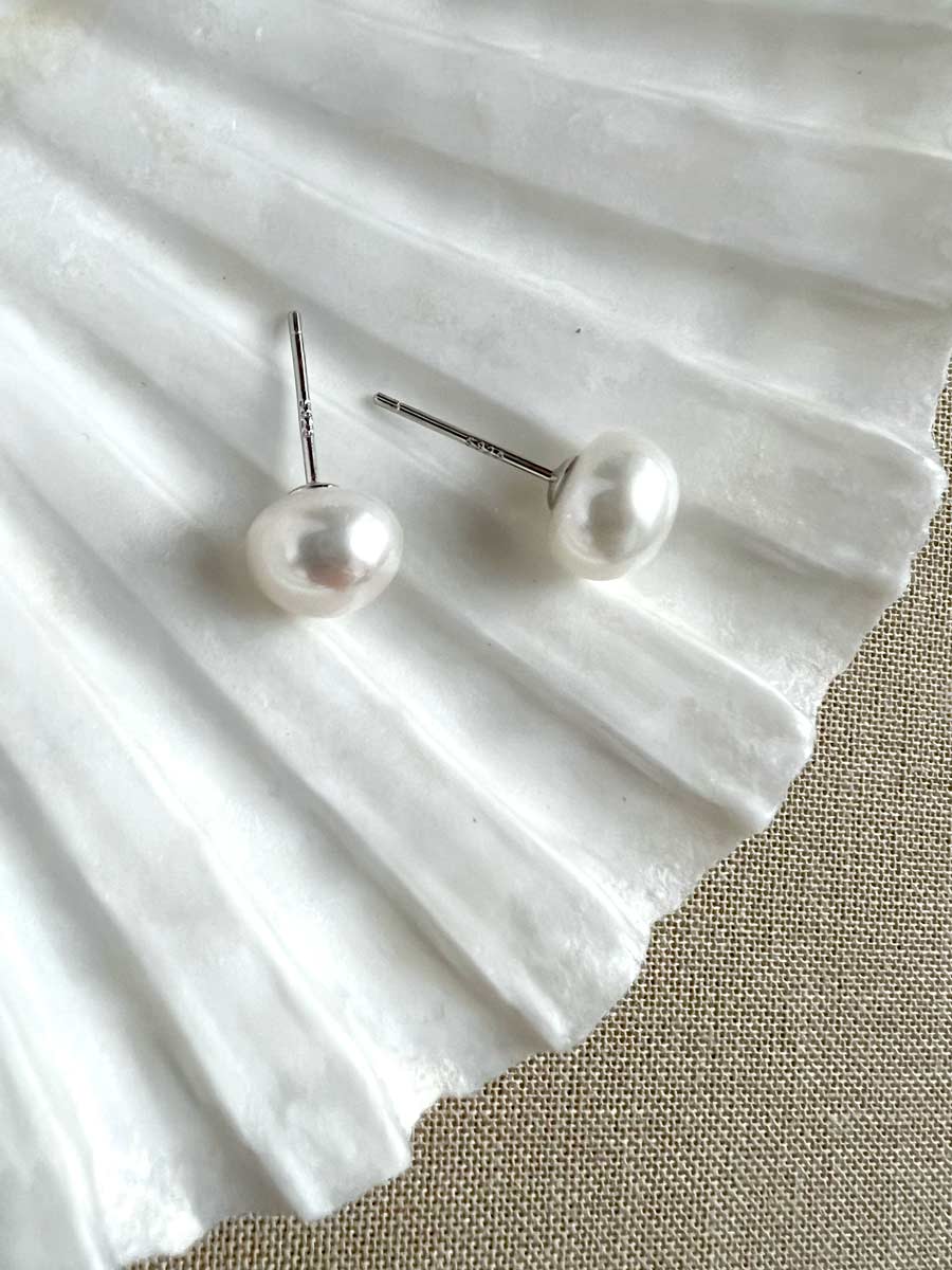 Pearl stud 8 mm silver