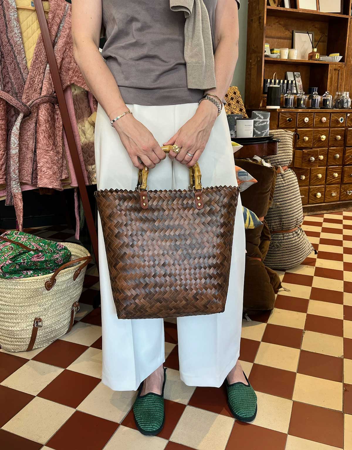 Island tote dk. brown L