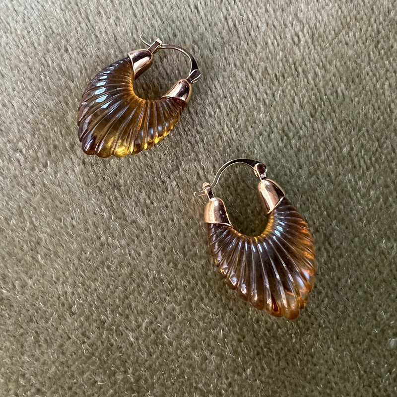 Lea earring amber