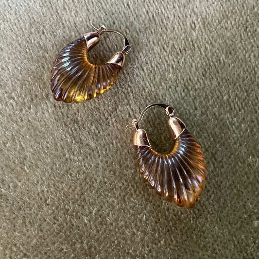 Lea earring amber