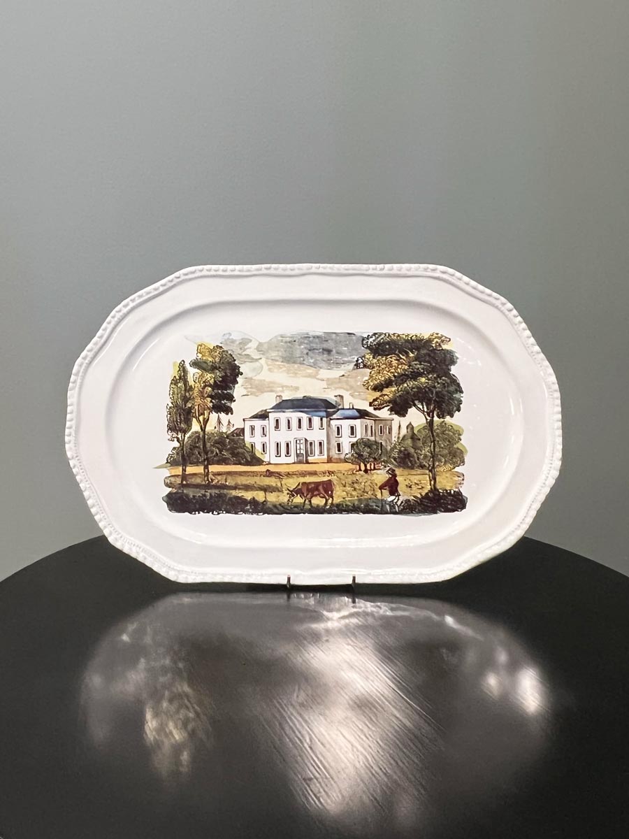 Manor house plate