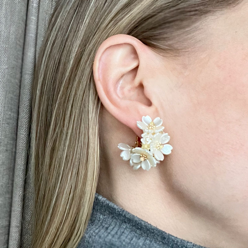 Oleander earring