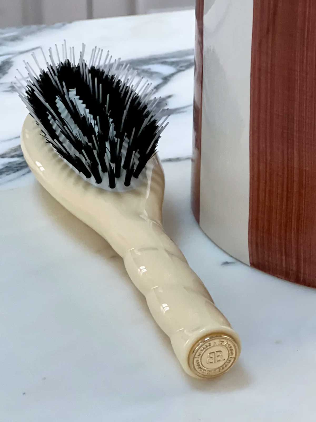 LA BONNE BROSSE petit hair brush No 2